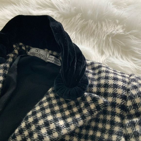 Vintage Valentino boutique jacket houndstooth timeless fashion office siren - Picture 10 of 10